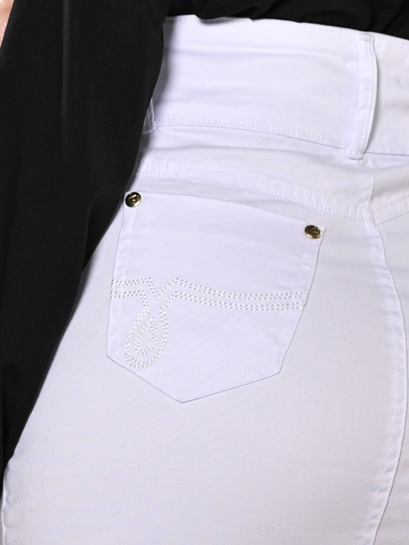 Saia Brim com Elastano Branca Cintura Alta Anagrom Bolso Bordado Ref.047