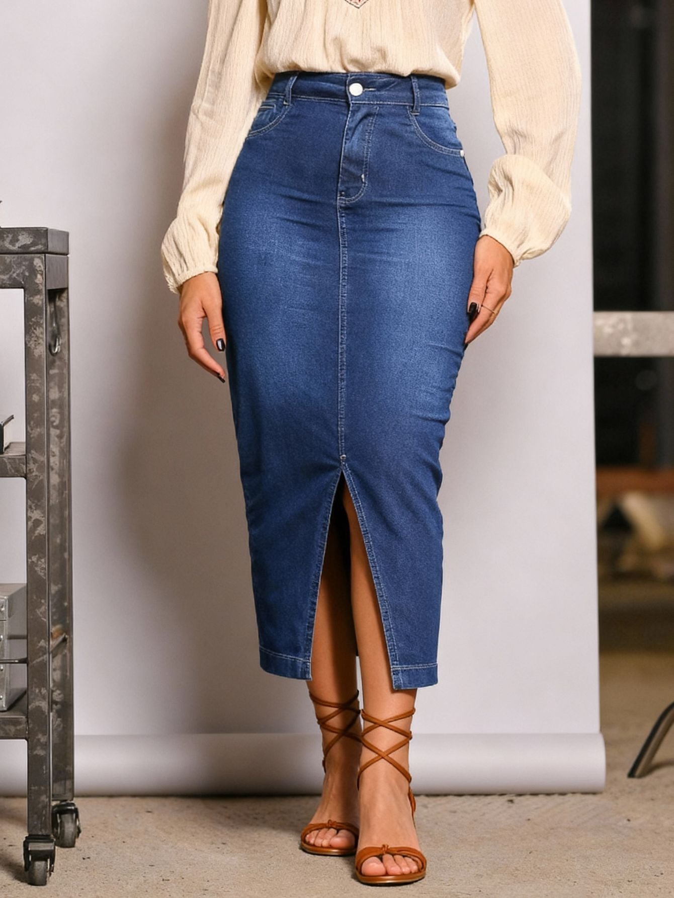 Saia Jeans Longa Azul Marinho Com Abertura na Frente Anagrom Ref.231