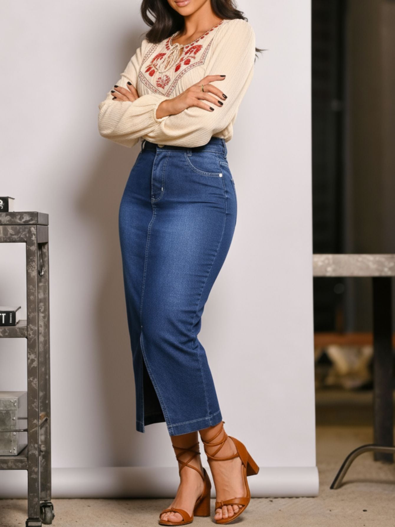 Saia Jeans Longa Azul Marinho Com Abertura na Frente Anagrom Ref.231