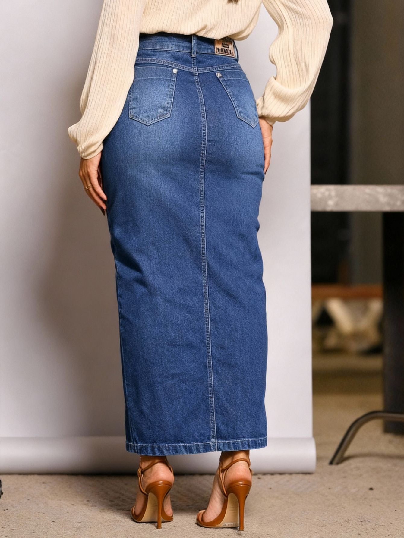 Saia Jeans Longa Azul Marinho Com Abertura na Frente Anagrom Ref.231